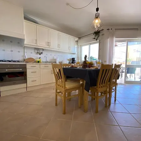 Anna Mar Apartment
